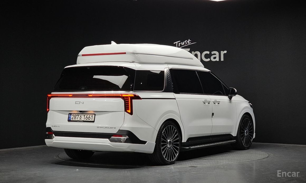  Kia Canival