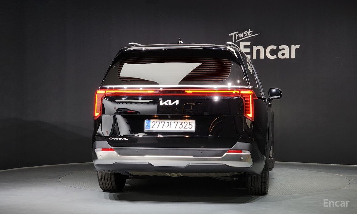  Kia Canival