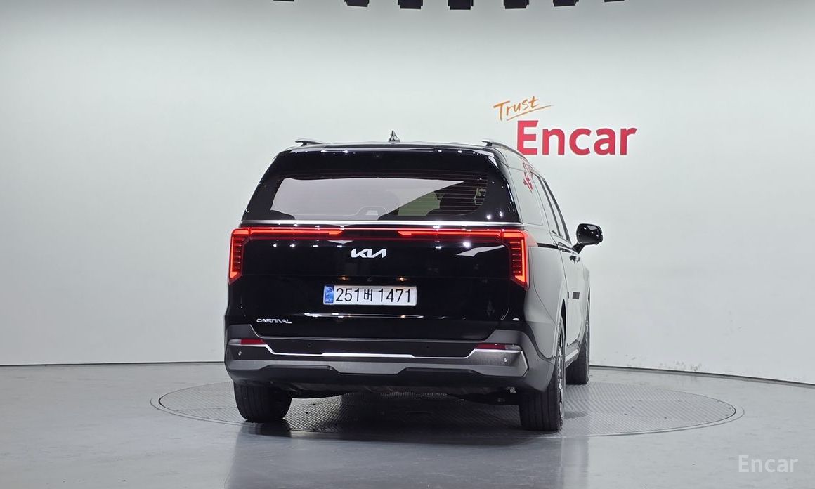  Kia Canival