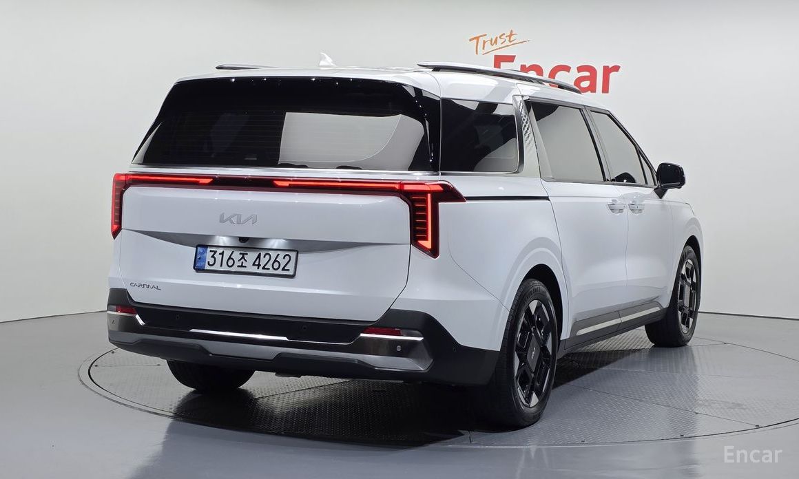  Kia Canival