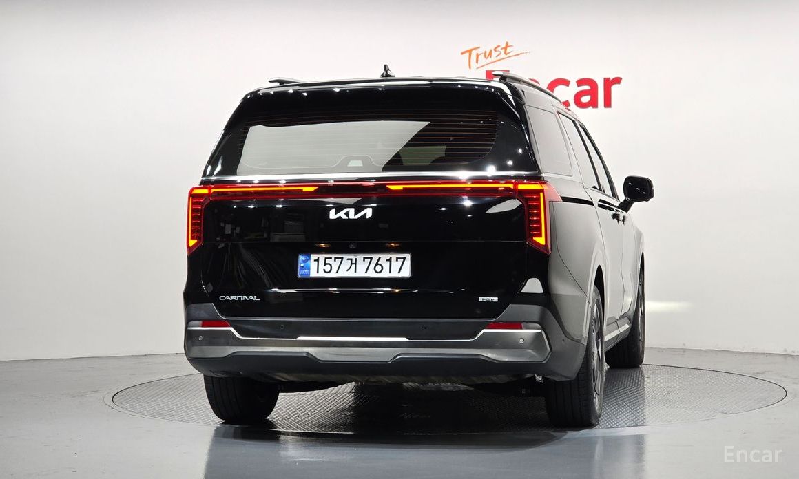  Kia Canival
