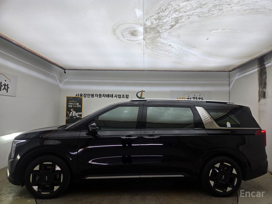  Kia Canival