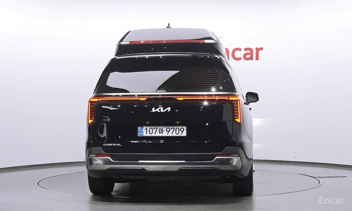  Kia Canival