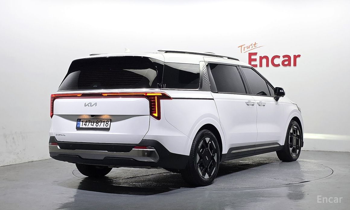  Kia Canival
