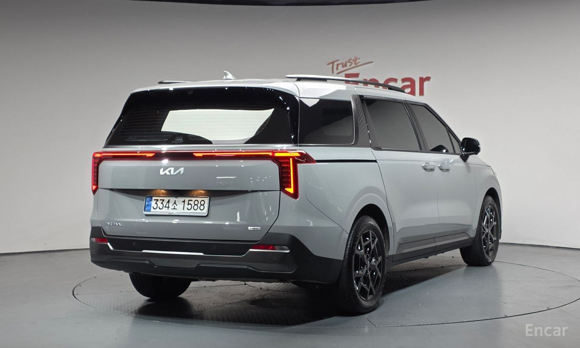  Kia Canival