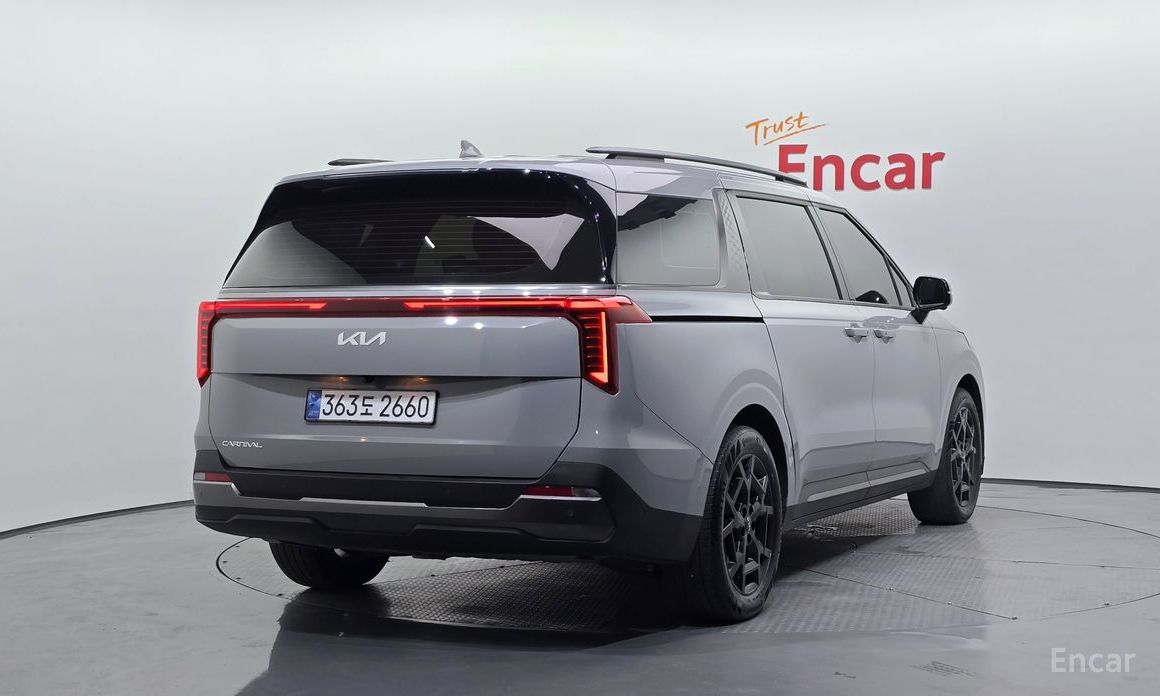  Kia Canival
