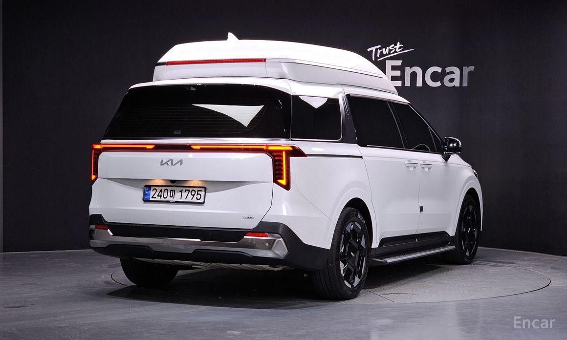  Kia Canival