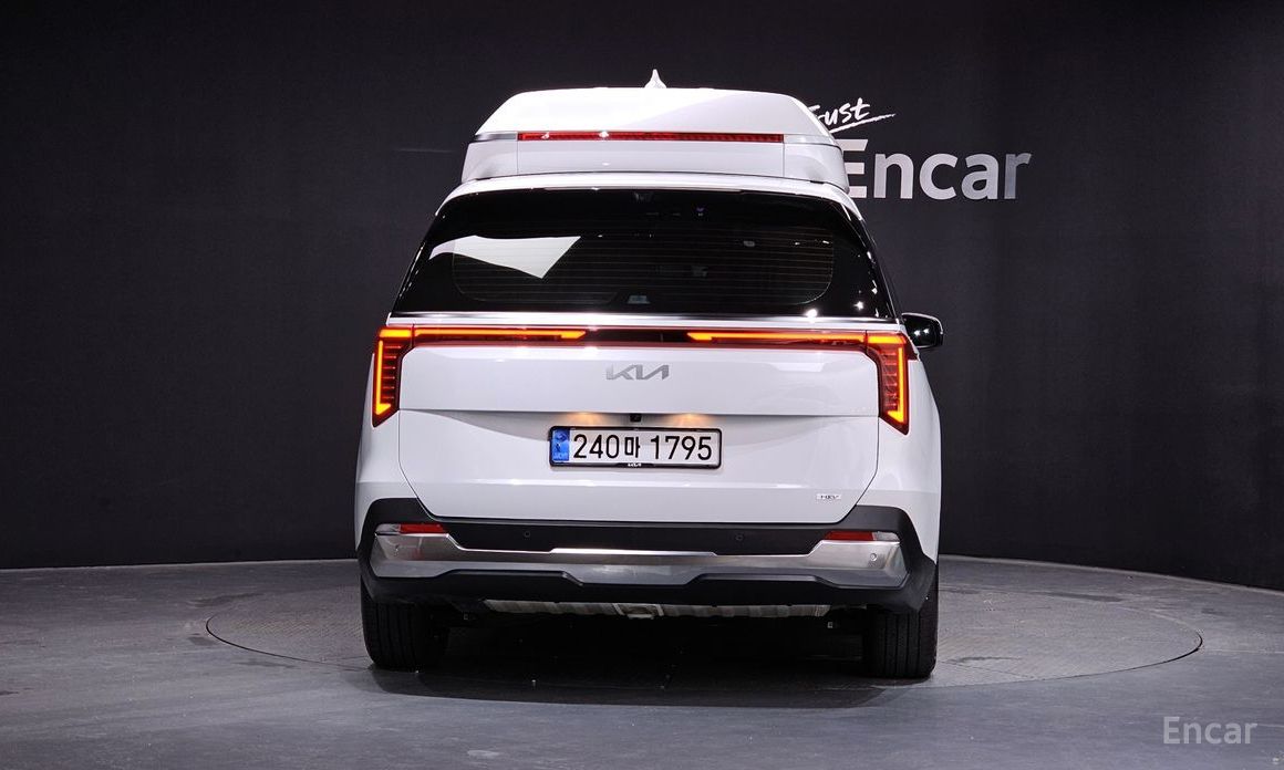  Kia Canival