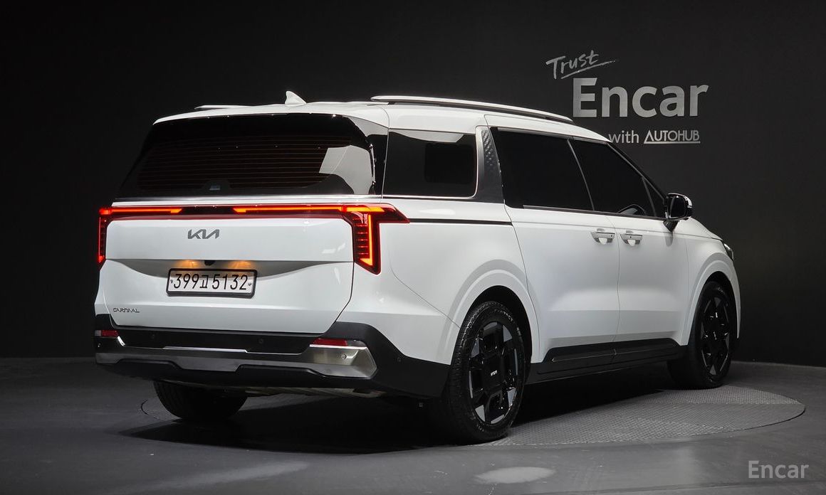  Kia Canival