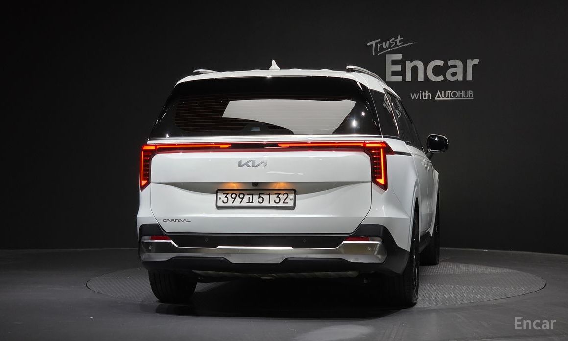  Kia Canival
