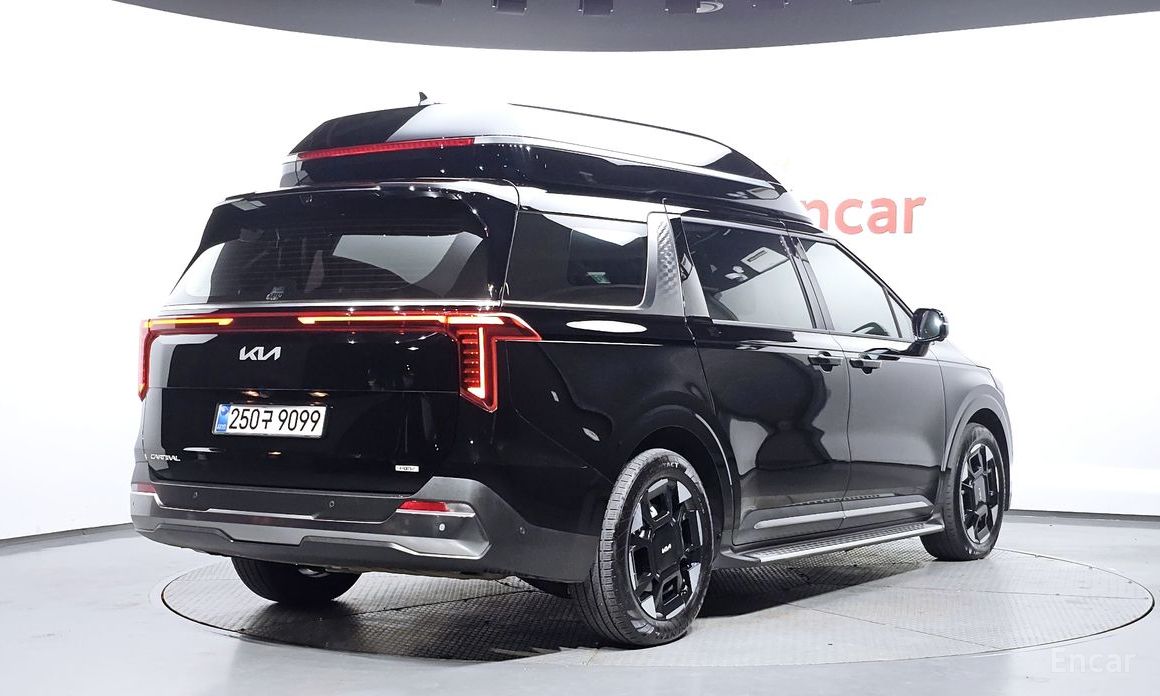 Kia Canival