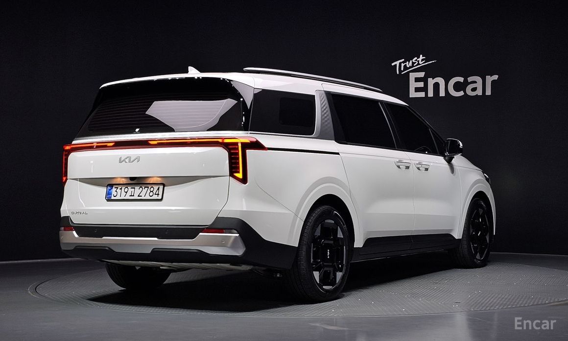  Kia Canival