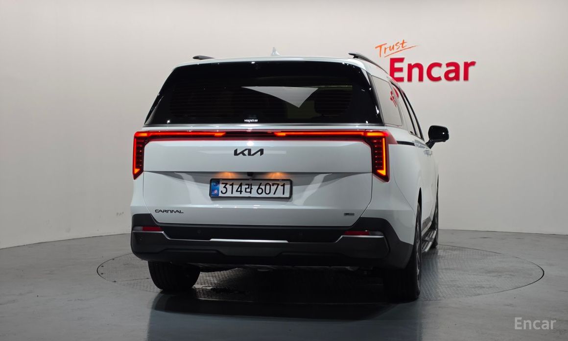  Kia Canival