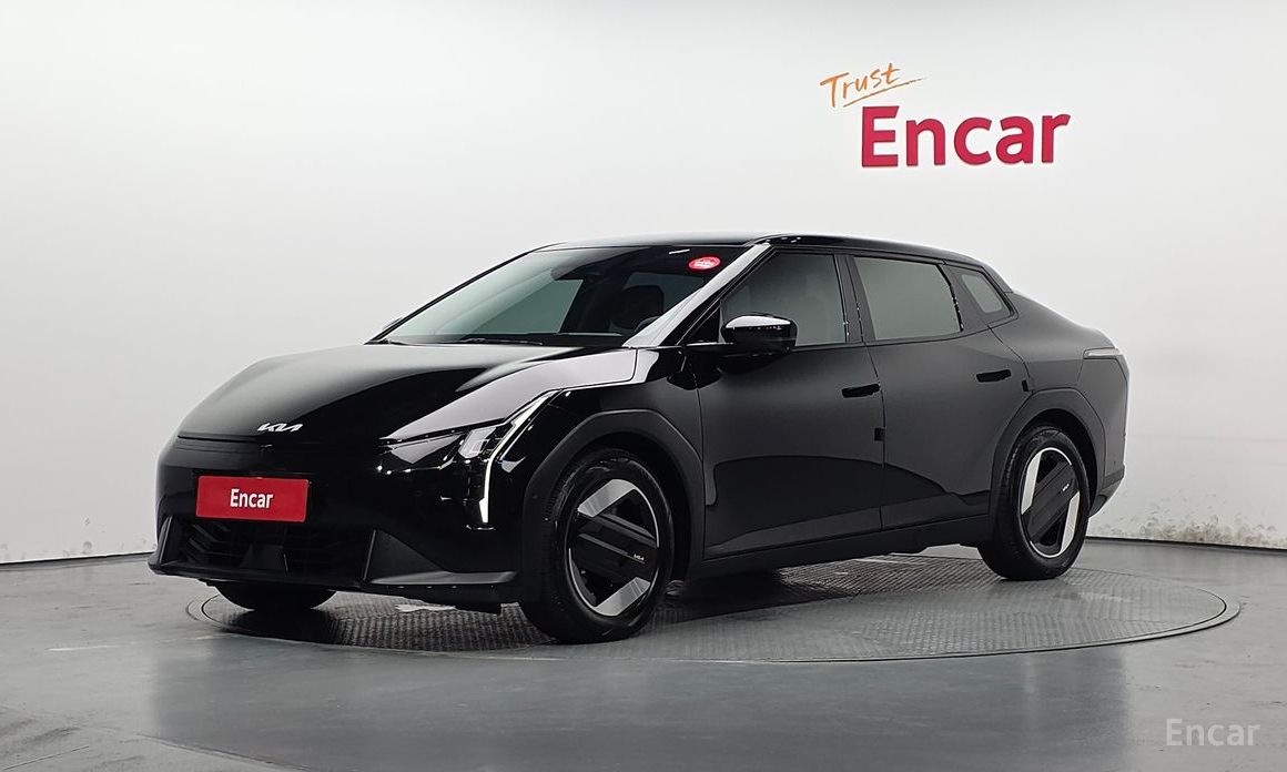  Kia EV4