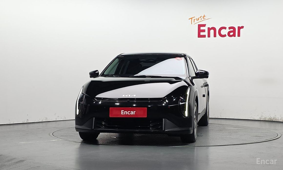  Kia EV4
