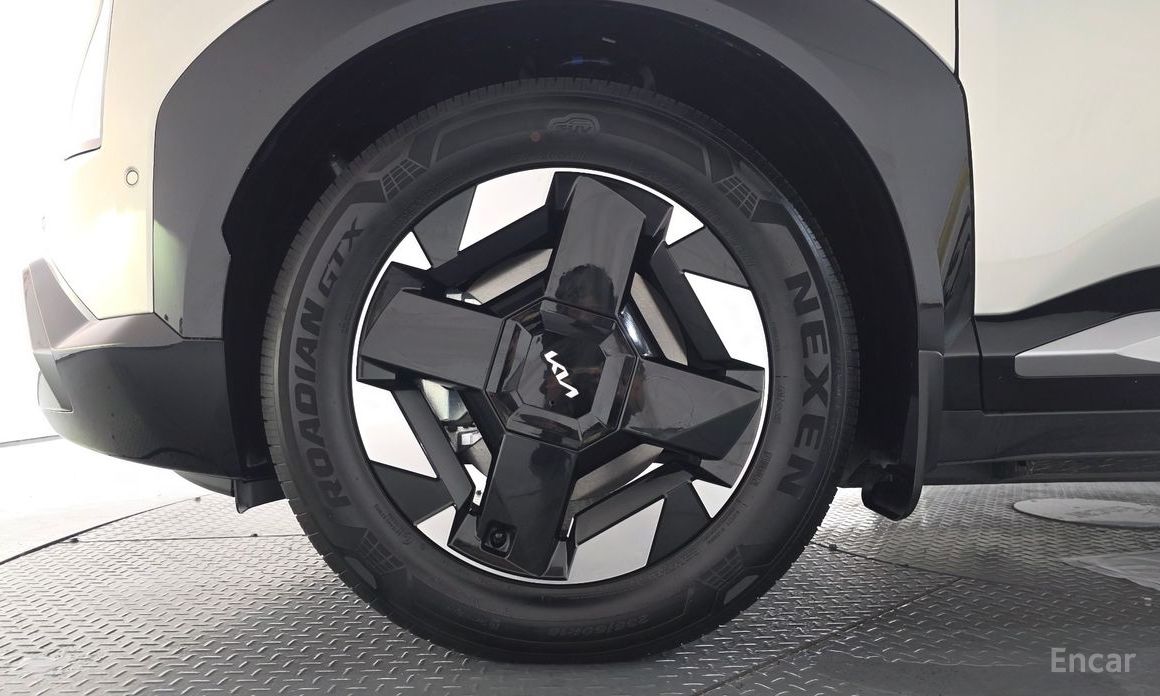  Kia EV5