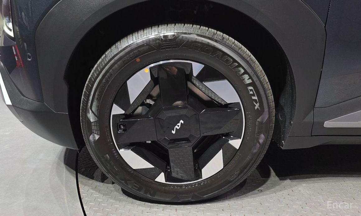  Kia EV5