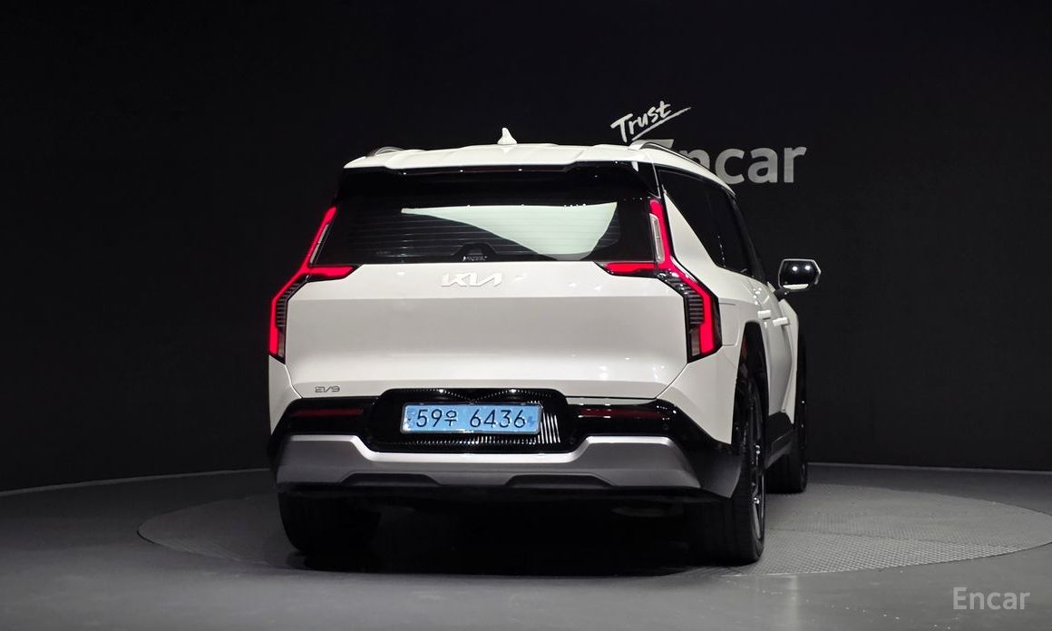  Kia EV9