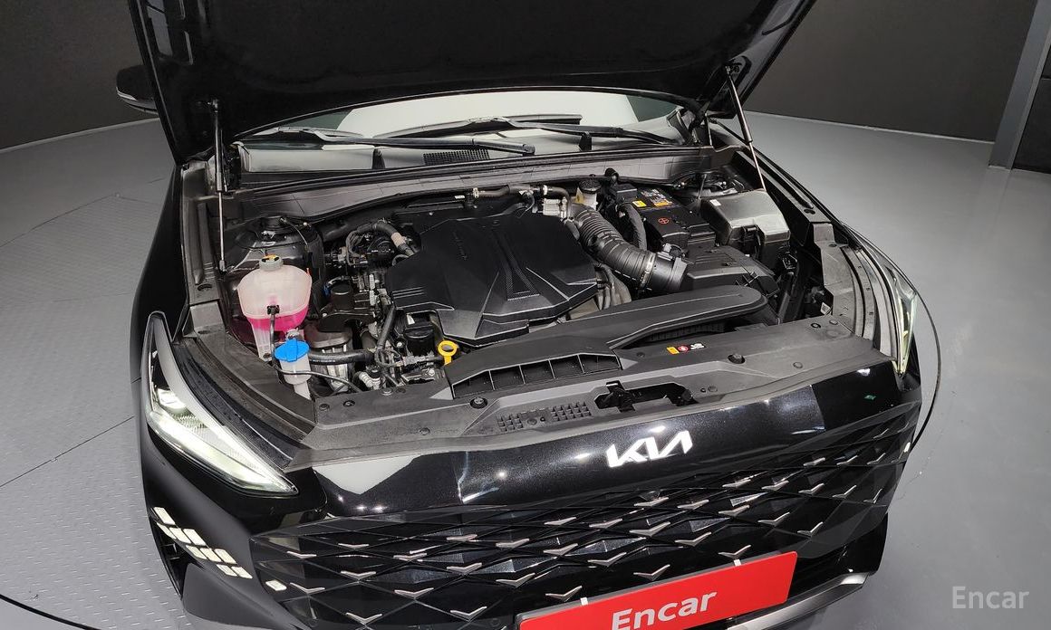  Kia K8