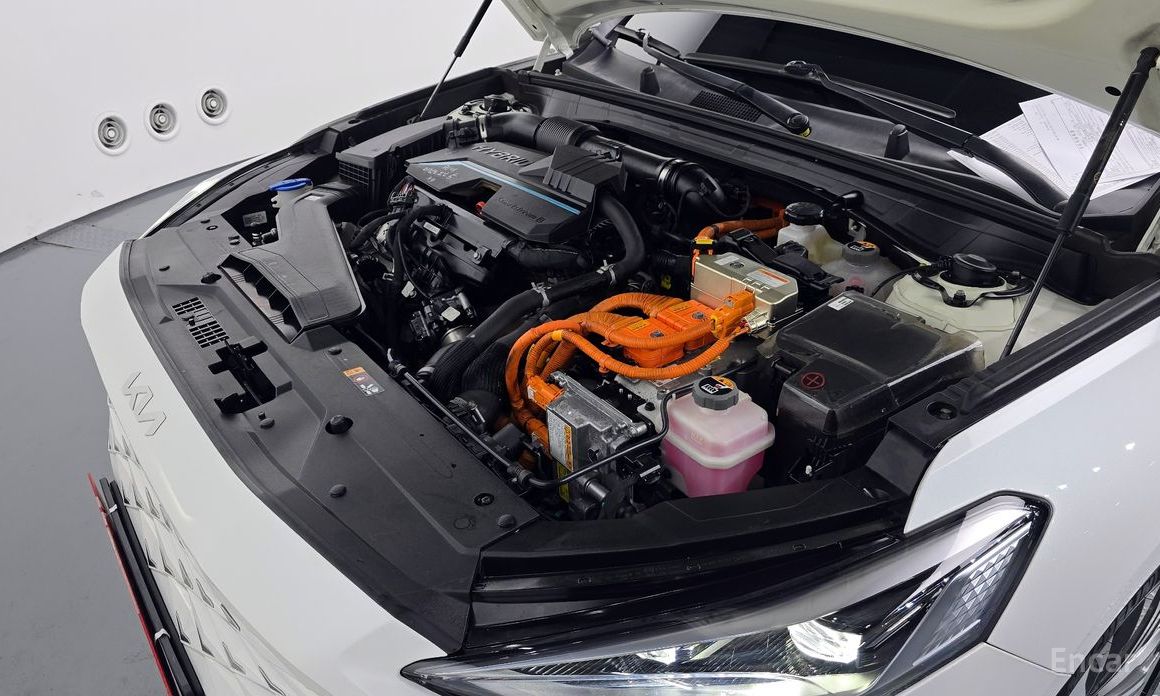  Kia K8