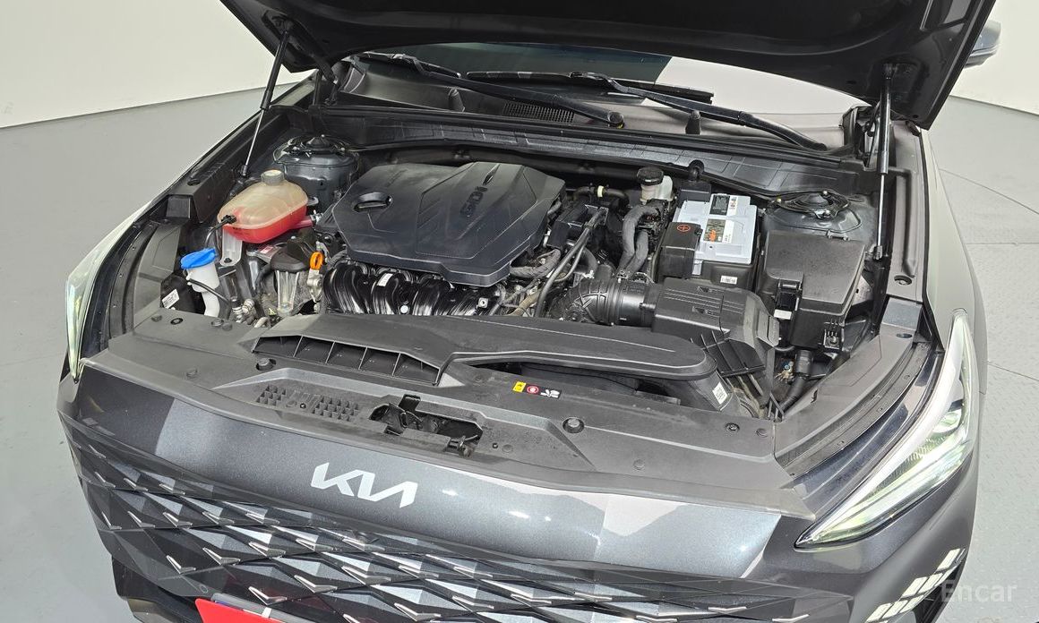  Kia K8
