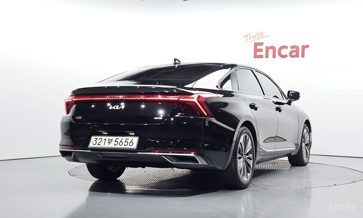  Kia K8