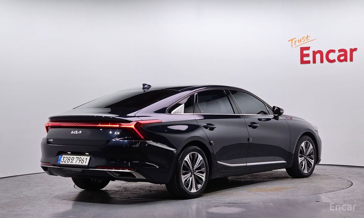  Kia K8