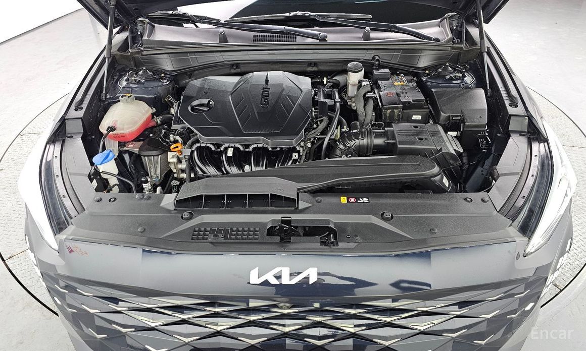  Kia K8
