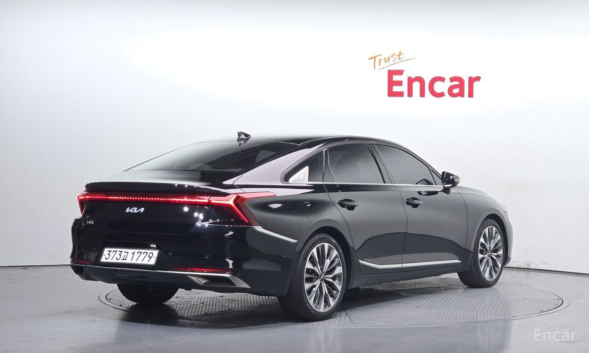  Kia K8