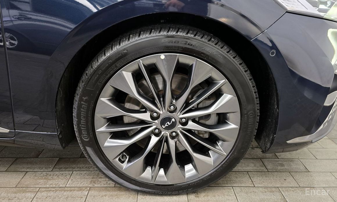  Kia K8