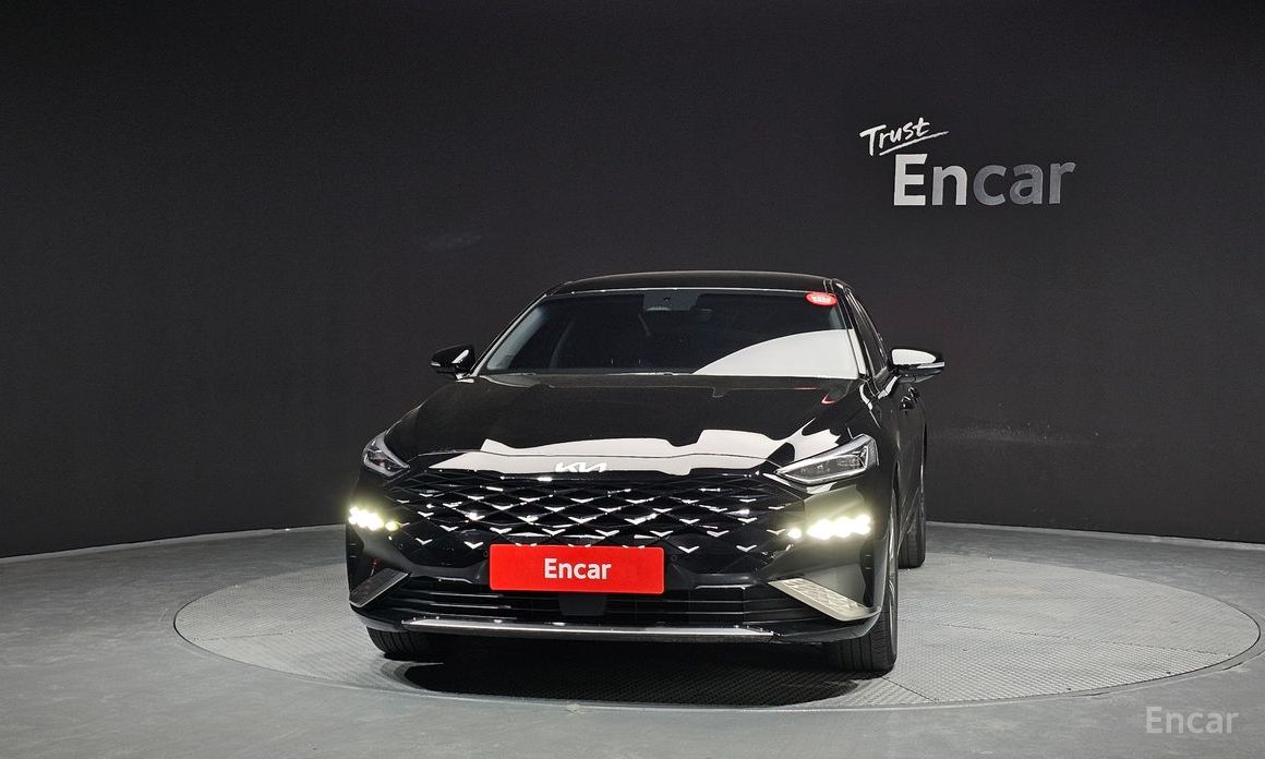  Kia K8