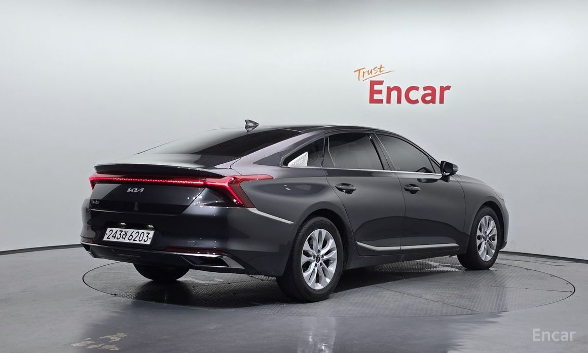  Kia K8