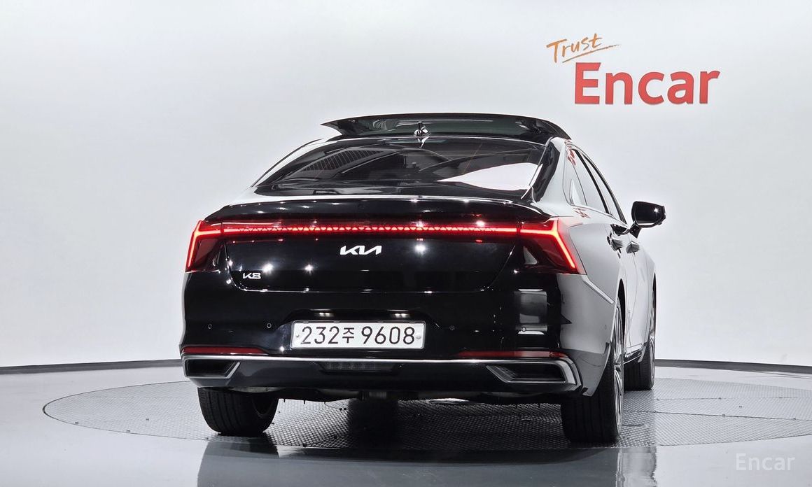 Kia K8
