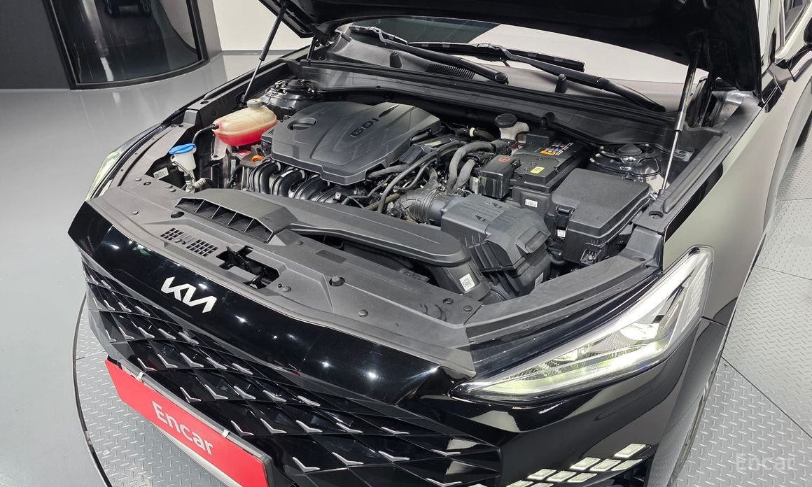  Kia K8