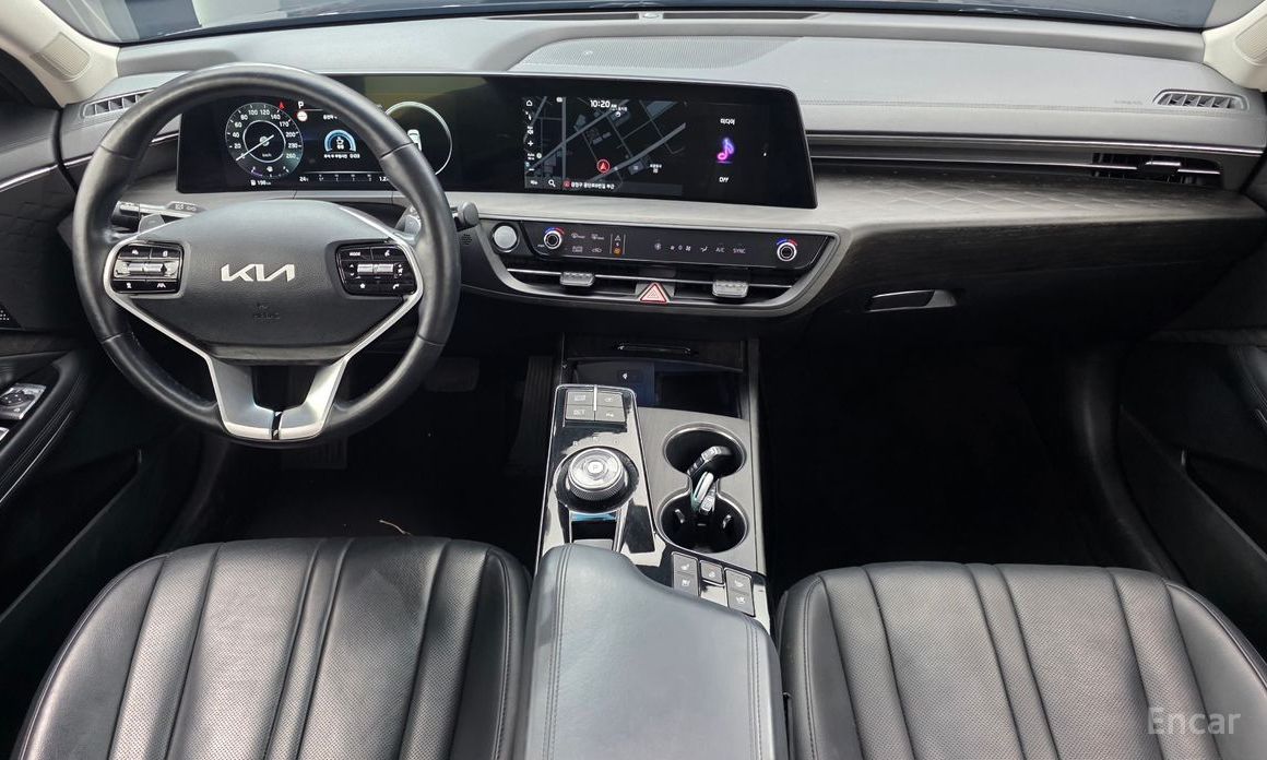  Kia K8