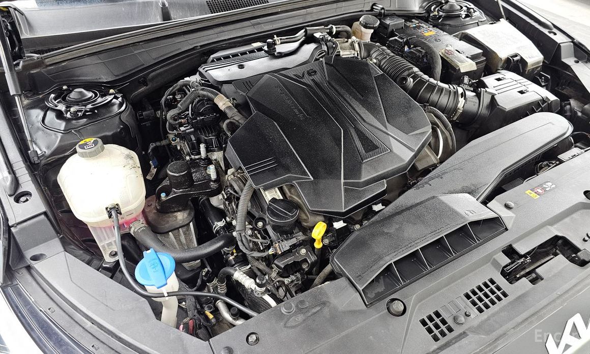  Kia K8