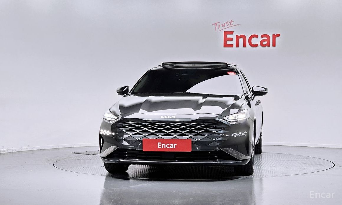  Kia K8
