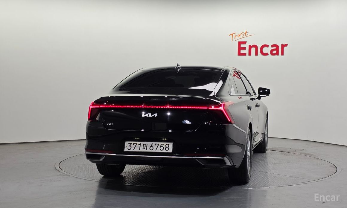  Kia K8
