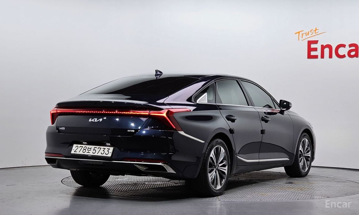 Kia K8