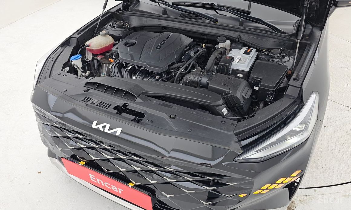  Kia K8