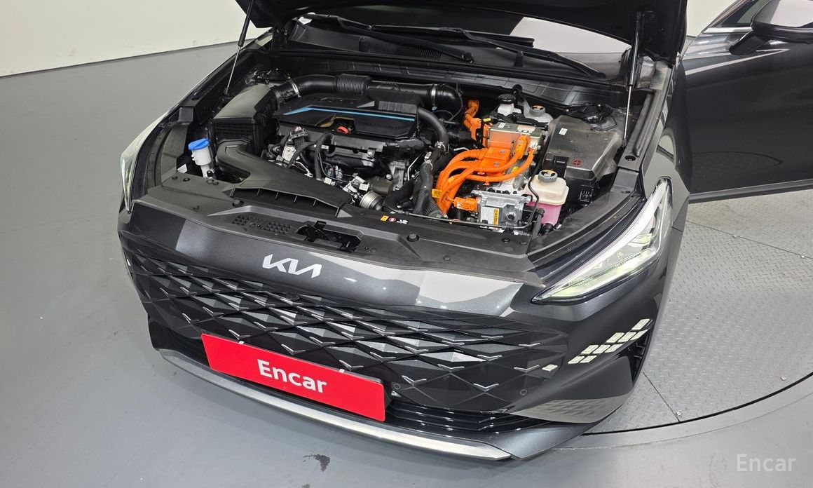  Kia K8