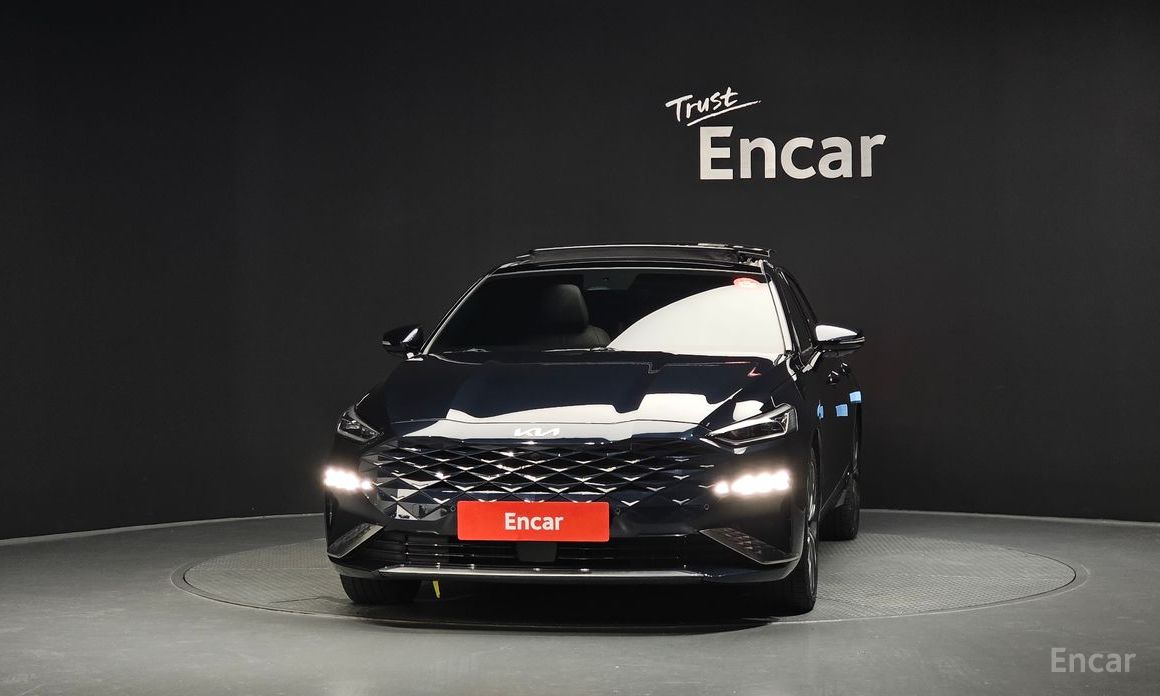  Kia K8