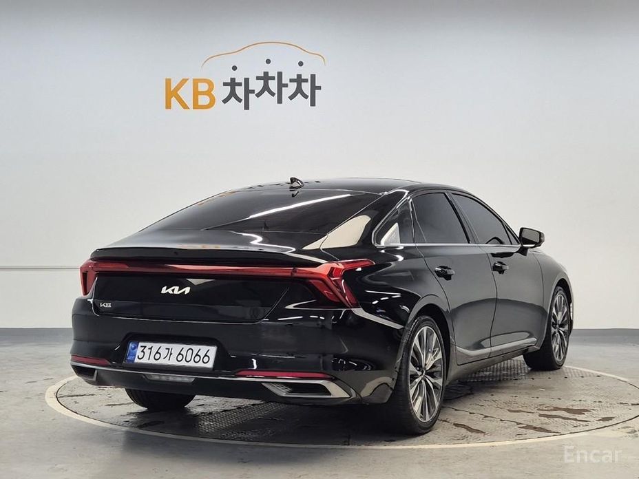  Kia K8