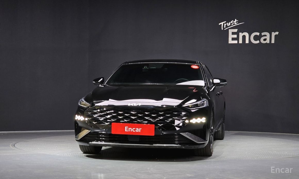  Kia K8