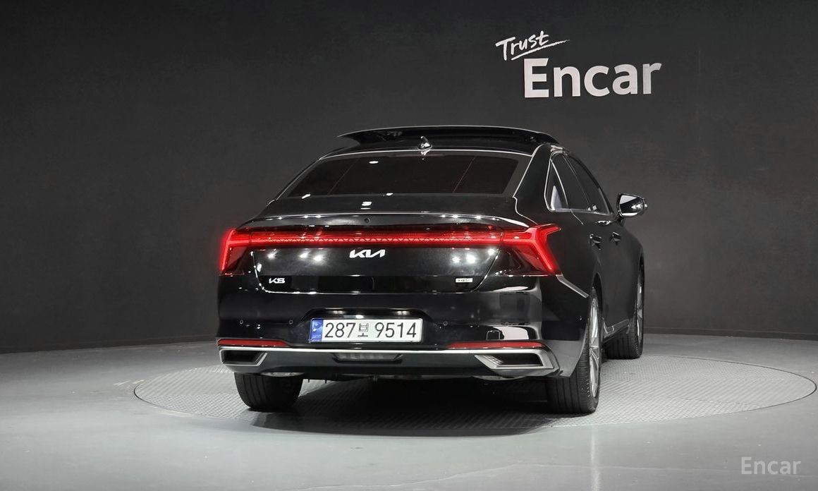  Kia K8