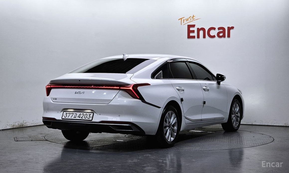  Kia K8