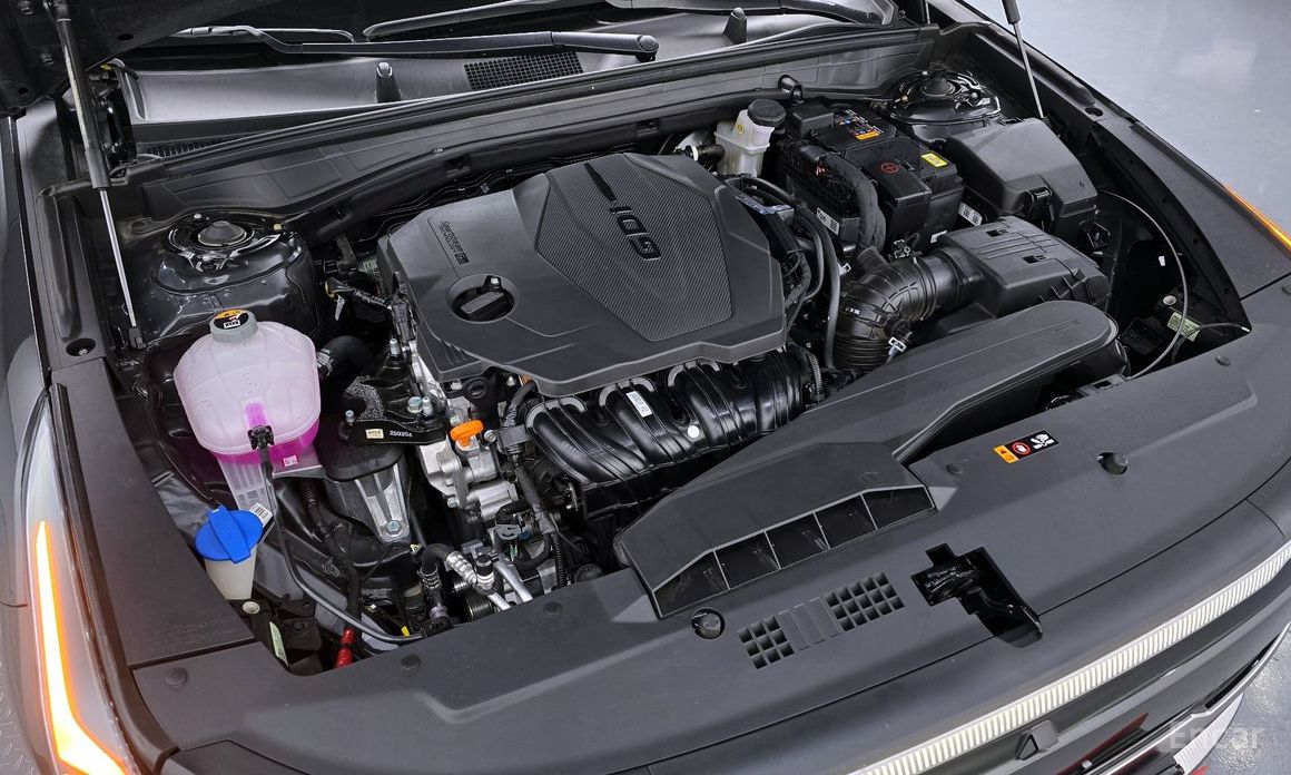  Kia K8