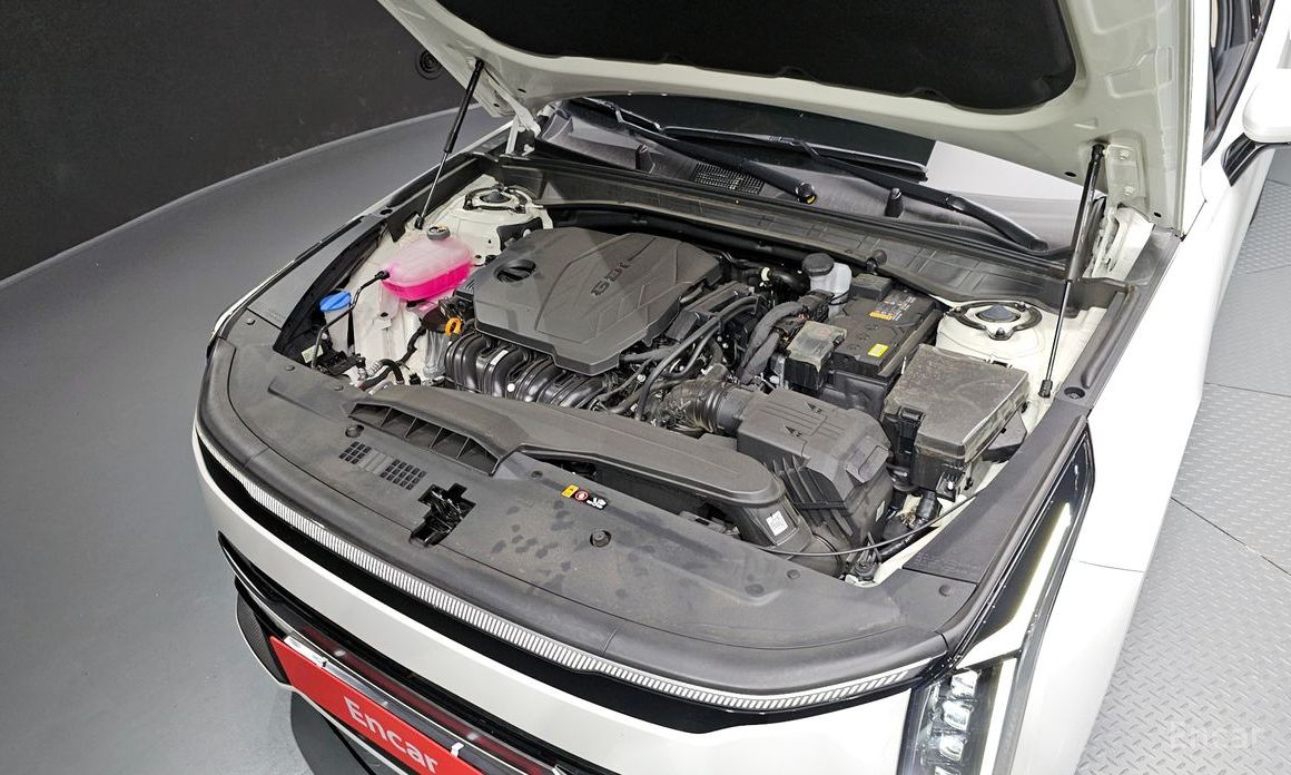  Kia K8