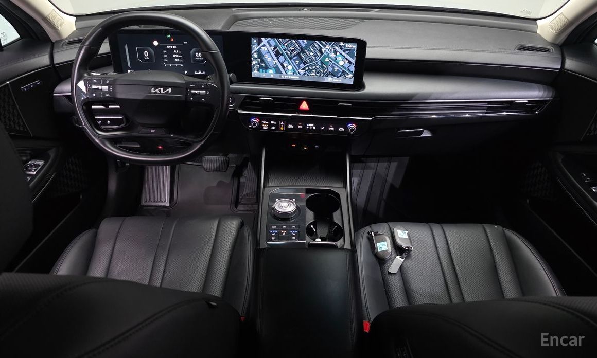  Kia K8