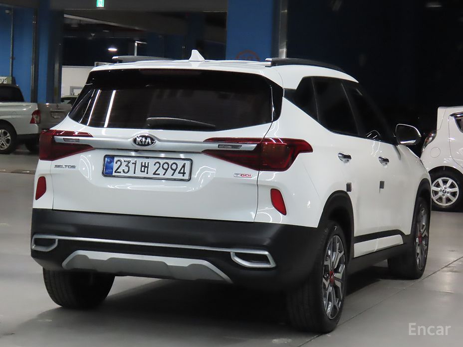  Kia Seltos